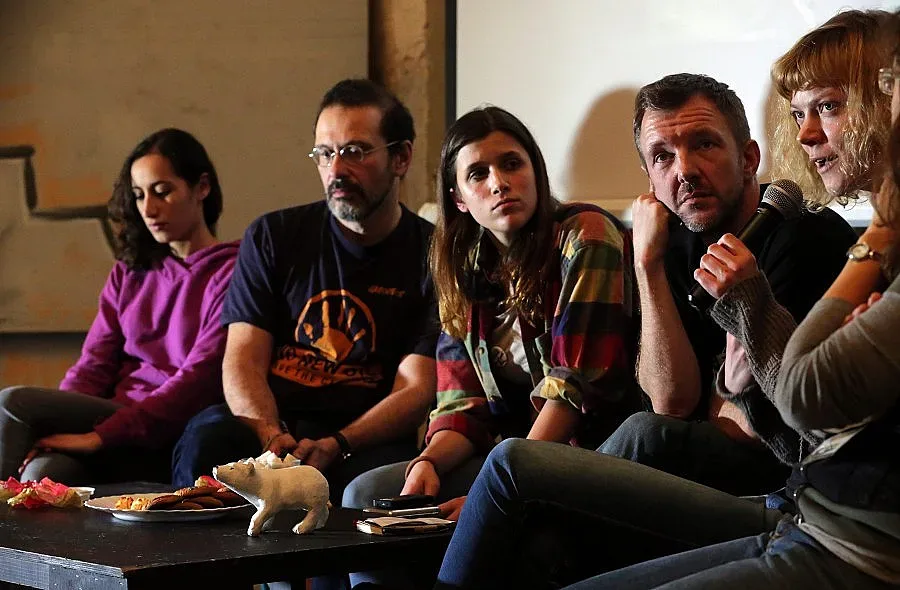 Русия освободи активистите на Грийнпийс