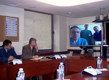 Орешарски към военните зад граница: Гордеем се с вас