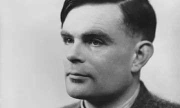 Великобритания помилва Алан Тюринг