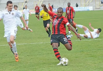 Стресираха  ЦСКА с милиони 