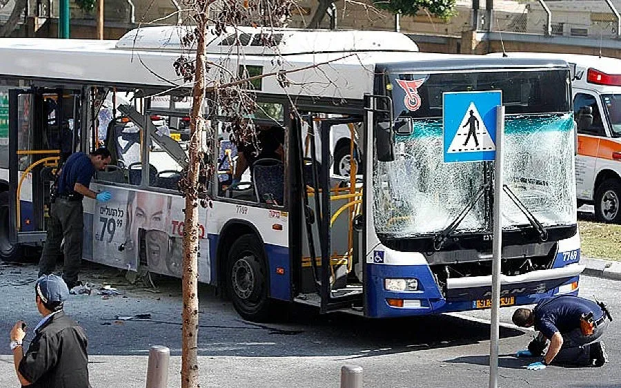 Избухна бомба в Тел Авив