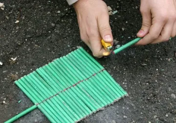 Ученик обгоря от пиратка в туба