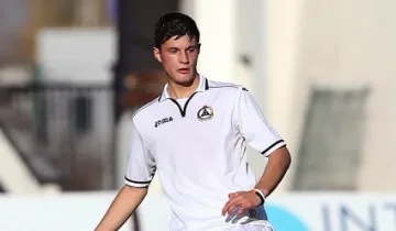 "Юнайтед" се влюби в Стефан