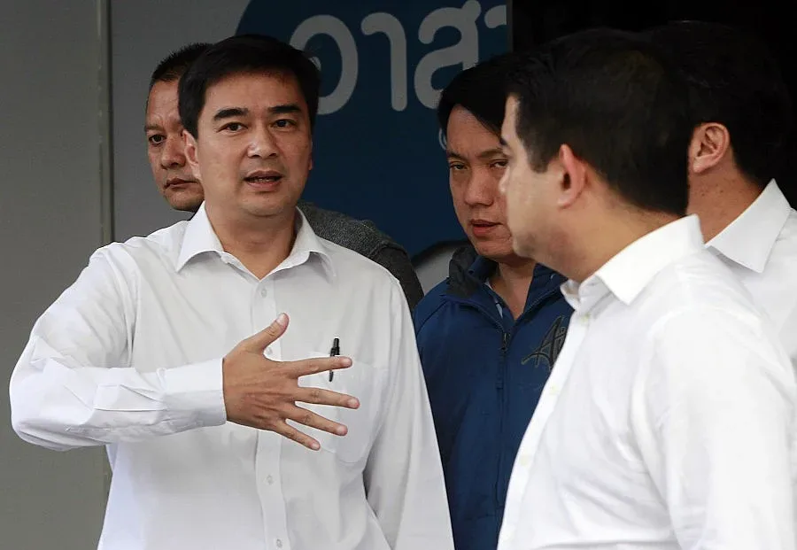 Тайландската опозиция ще бойкотира изборите