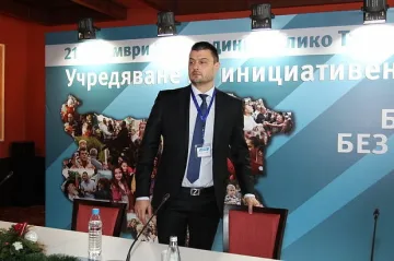 Бареков към своите: Ще управляваме през 2015