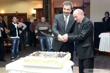 Ботев изпрати 2013-та с тържество, избраха Неделев за №1