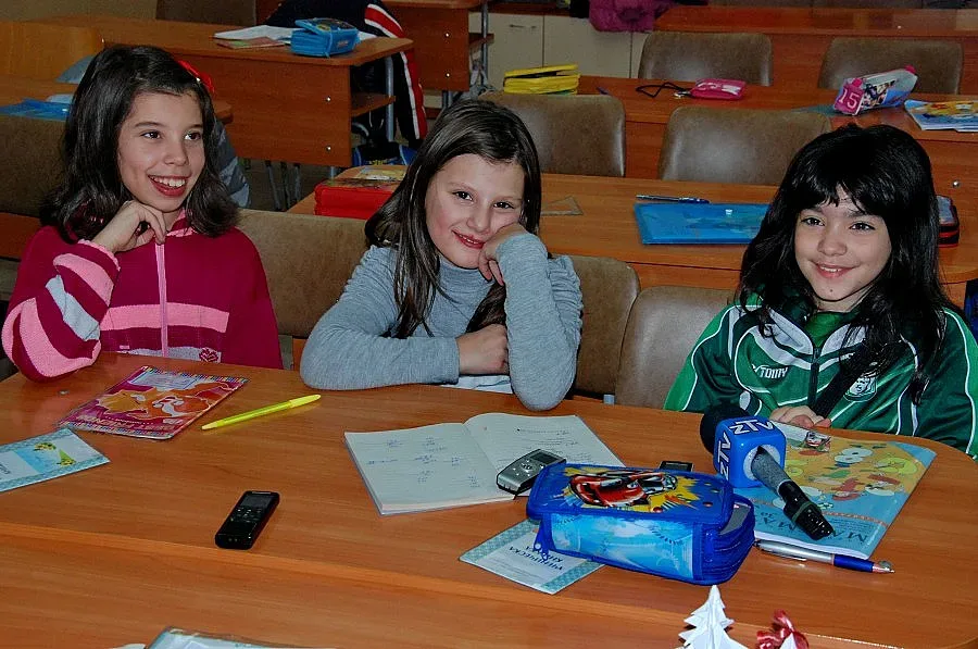 Деца върнаха дамска чанта с пари