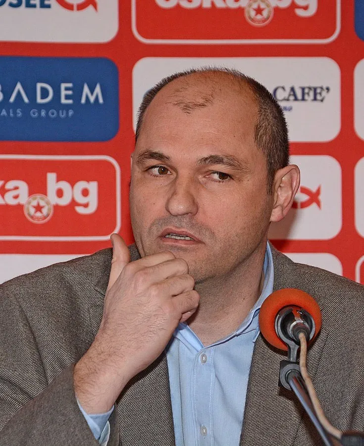 Тодоров: Гоним четирима през зимата