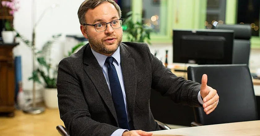 Другар на Орбан разтресе Унгария! Премиерът побесня