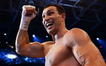 Кличко се бие с Кобрата, после за пояса на брат си