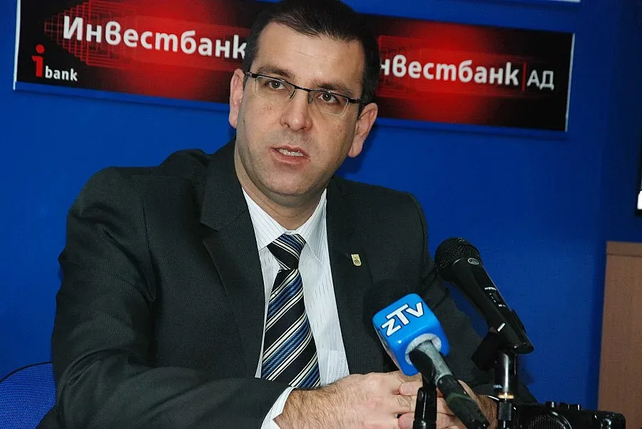 Монумент на папа Йоан Павел вдигат в Белене