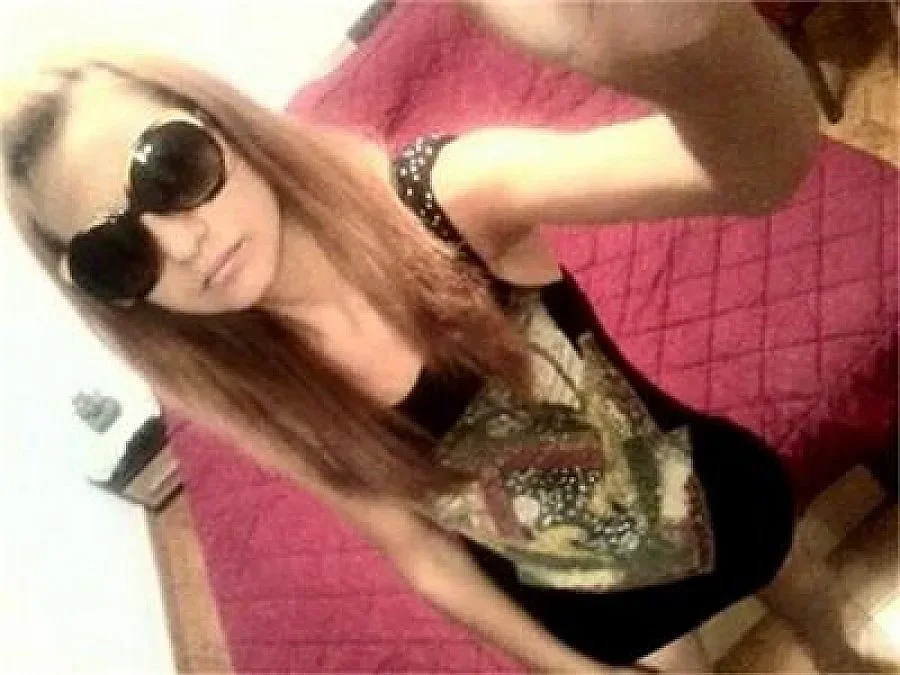 Полицията в Бургас издирва 14-годишно момиче