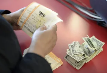 В САЩ падна джакпот от 636 000 000 долара