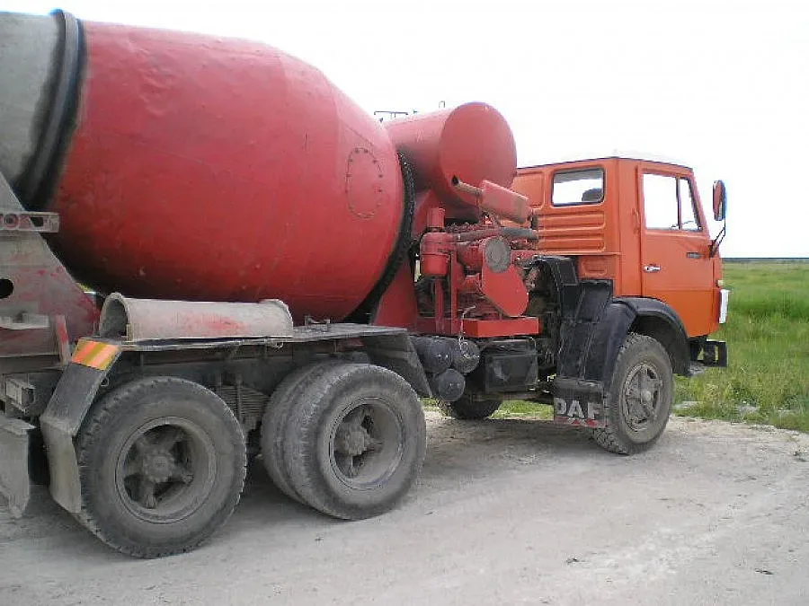 Човек загина при катастрофа с бетоновоз