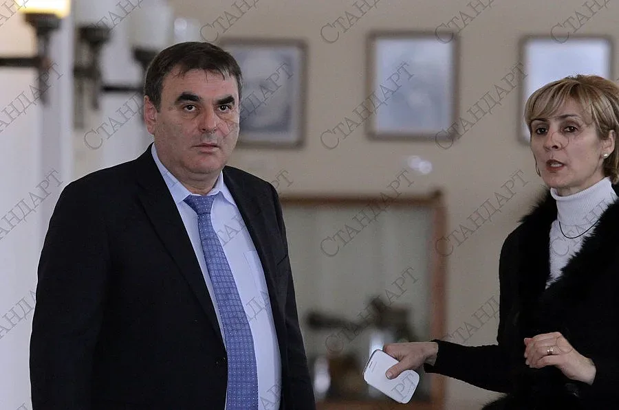 Китайци градят тунели, "Хемус" и "Черно море"