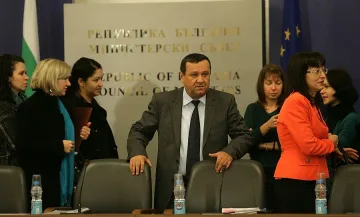 Тристранката подкрепи плана за заетостта за 2014 година