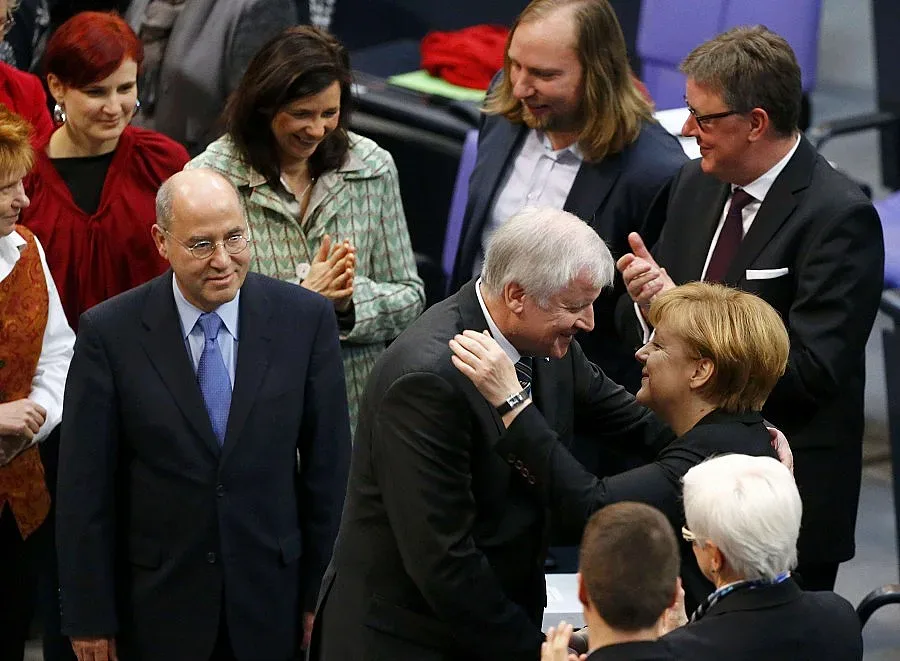 Бундестагът преизбра Меркел за канцлер 