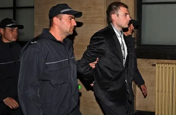 Бисеров не се яви на делото срещу Енимехмедов, бил в болница