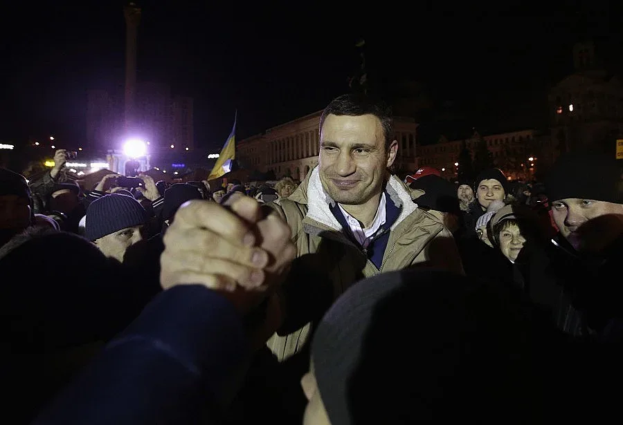 Кличко каза "край" на бокса заради политиката 