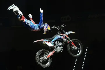 Рицари на мотори плениха София