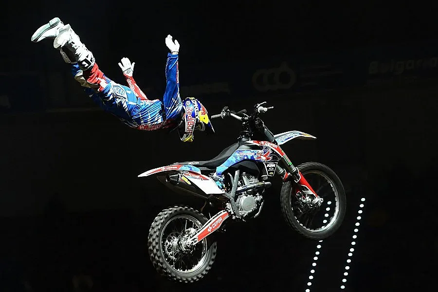 Рицари на мотори плениха София