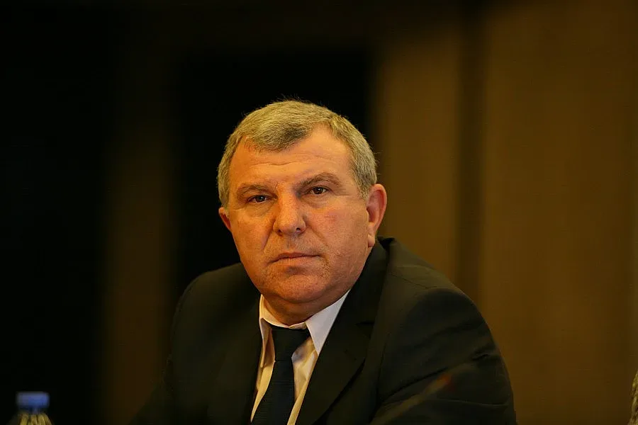 Правят БДС за консервите