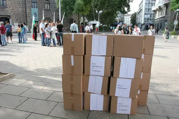 Внасят в МС подписи в подкрепа на правителството