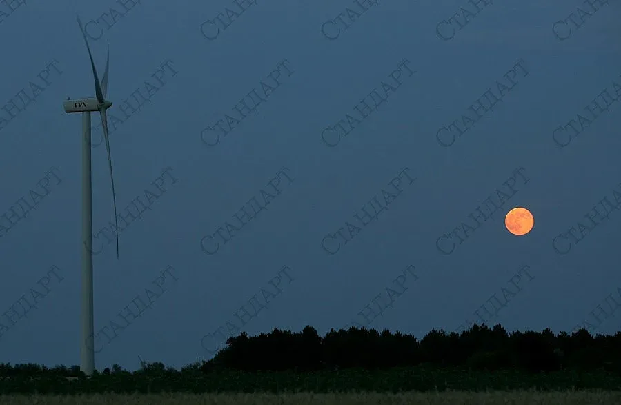 Махат офшорките от вятърните централи