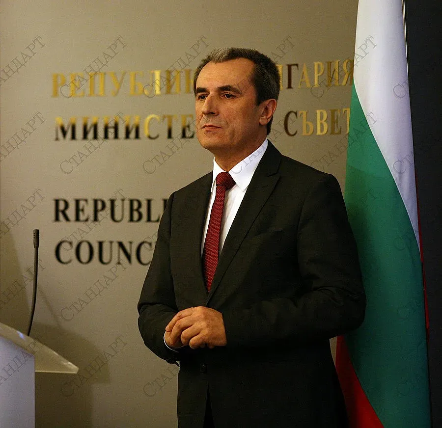 Орешарски: Политическата криза е субективна