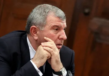 Техника на 60 години в земеделските школа