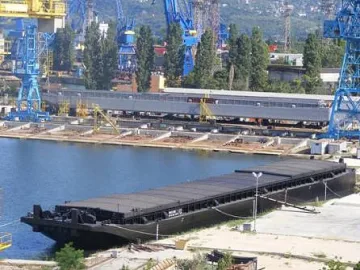 Бургаската корабостроителница фалира