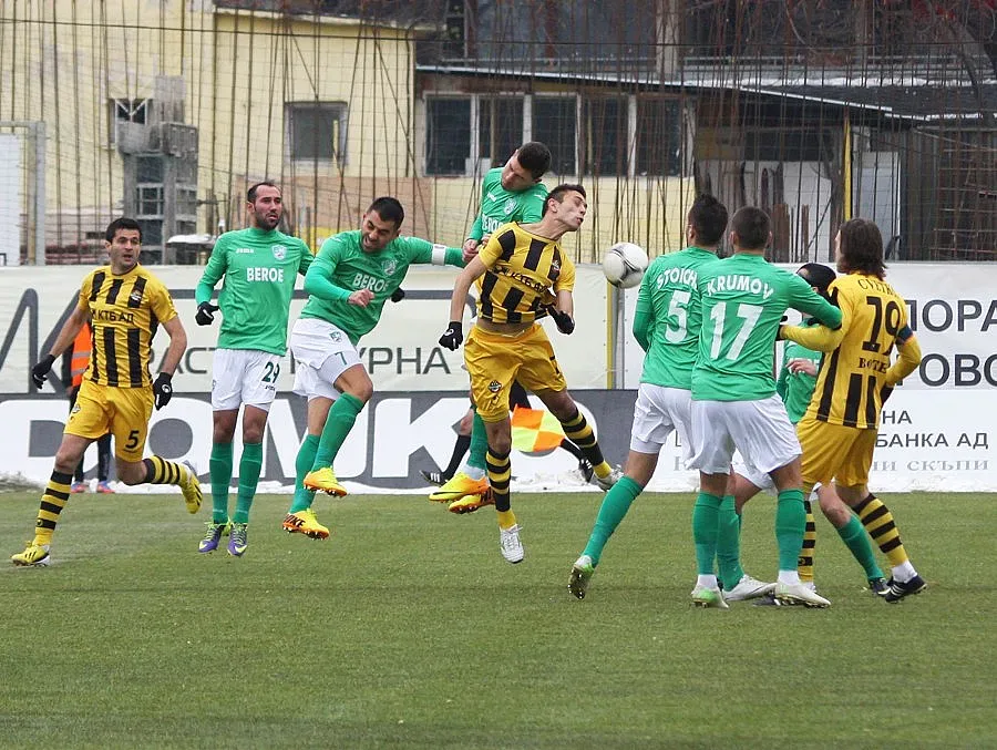 Битката за Тракия завърши без голове 