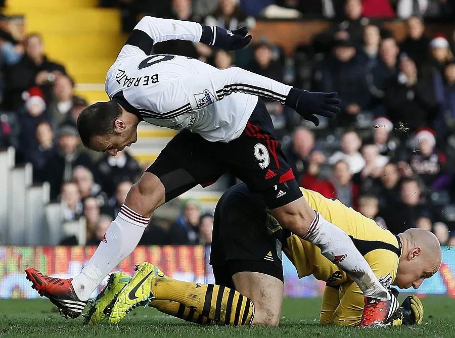 Букмейкърите: Тотнъм фаворит за подписа на Бербатов 