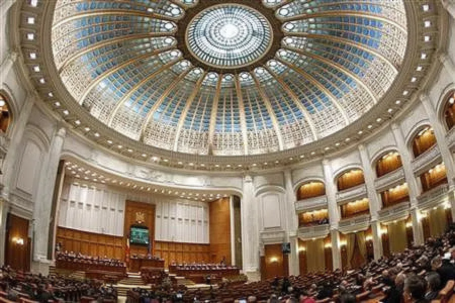 Депутатите в Румъния се поставиха над закона