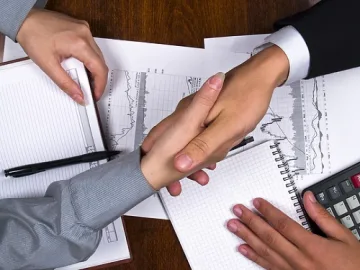 Продават АДИС и станция на кабинета