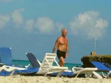 Наши туристи издали, че Волен е на плажа