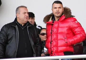 Божинов е искан от легенда