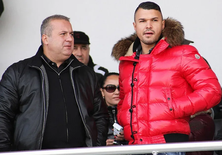 Божинов е искан от легенда