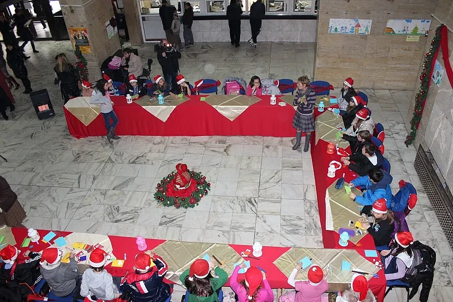 Вкусни гозби на коледен базар