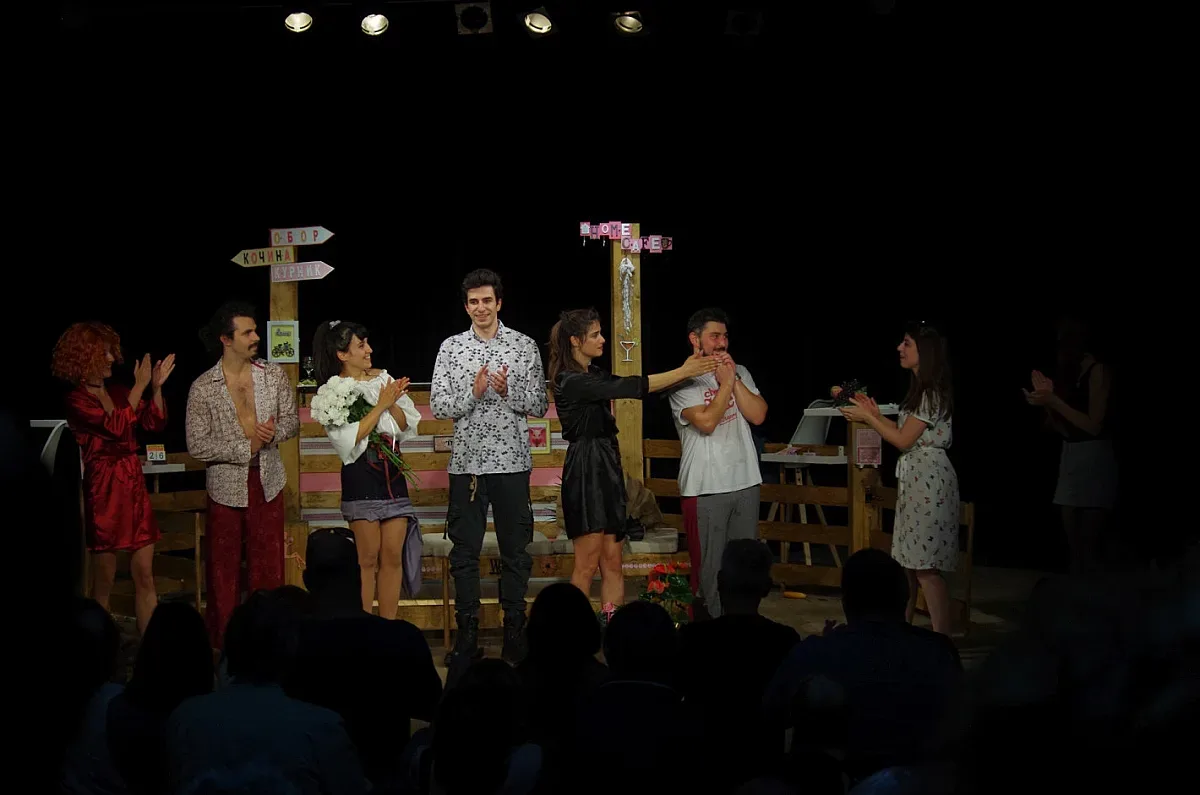 Общинският театър в Казанлък с премиера на нов спектакъл