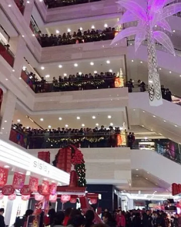 Китайка уби мъжа си с шопинг