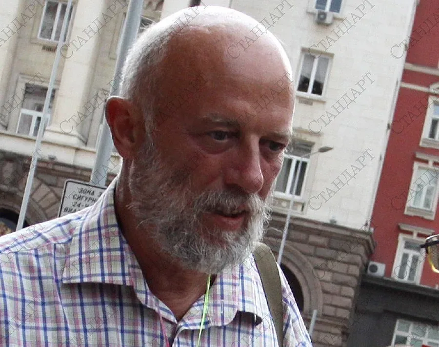 Едвин Сугарев обединява десните с нова партия