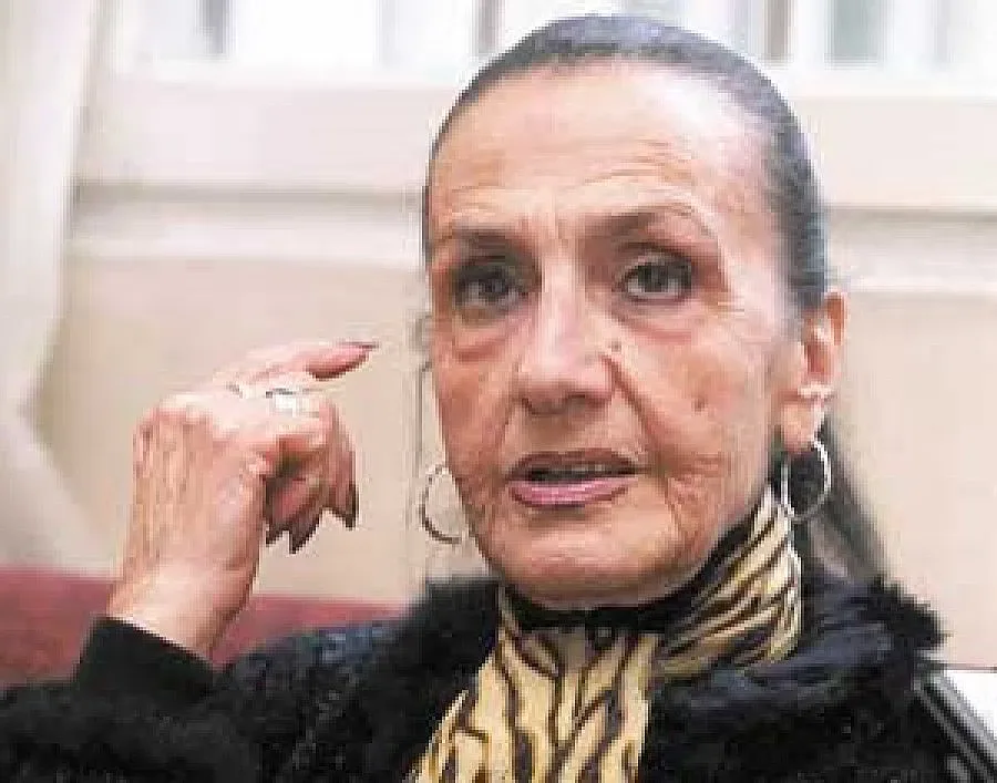 Изпратиха театралната прима Саша Филипова