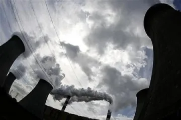 ЕП одобри промени в търговете на CO2 емисии