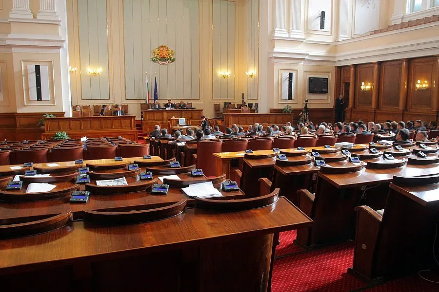 Депутатите приеха Закона за чужденците