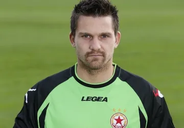 Титулярният вратар на ЦСКА аут до края на сезона 