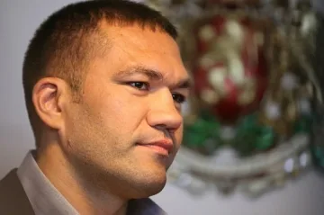 Кобрата пак се закани на Кличко 