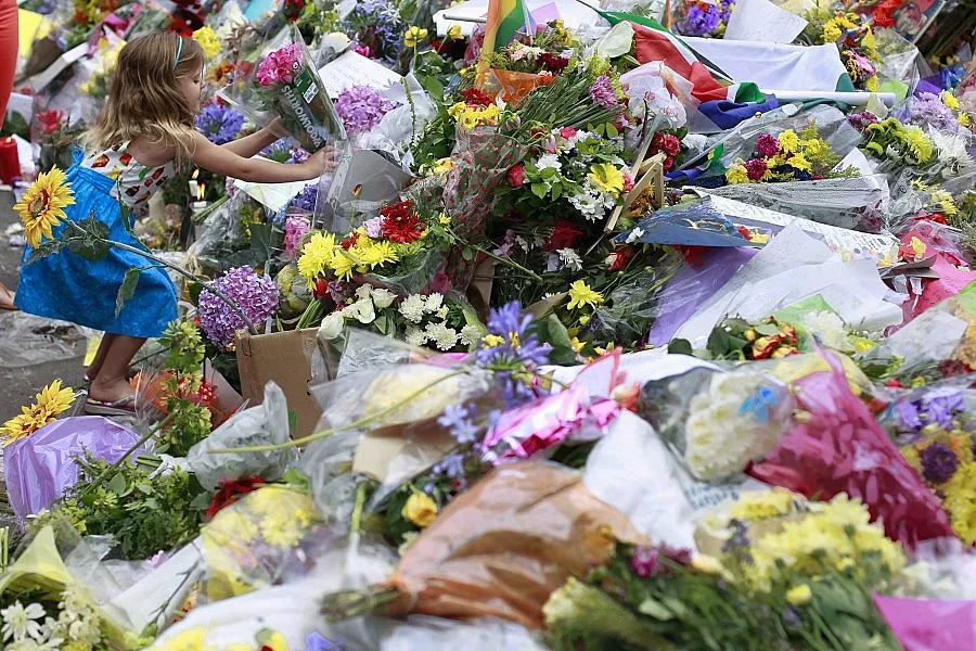 Над 90 световни лидери на погребението на Мандела