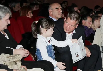 Студентските пищови в музей, приемат и дарения