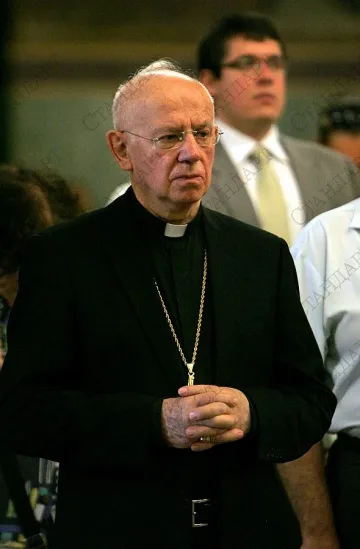 Папският нунций освети храм преди пенсия